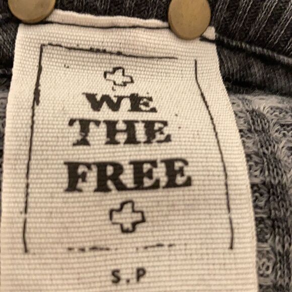 WE THE FREE Grey Oversized Waffle Kint Long Sleeve Top S EUC - Picture 5 of 6